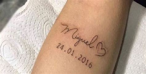 tatuajes de fechas de nacimiento